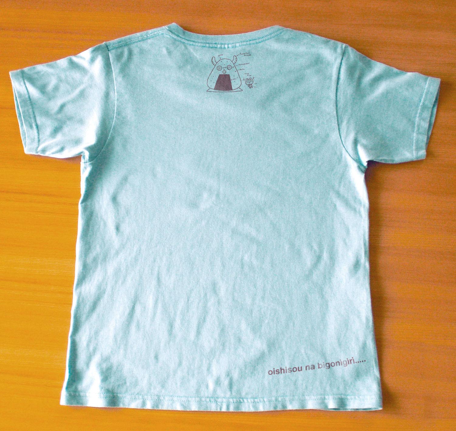 いつもいっしょ！Tシャツ裏面