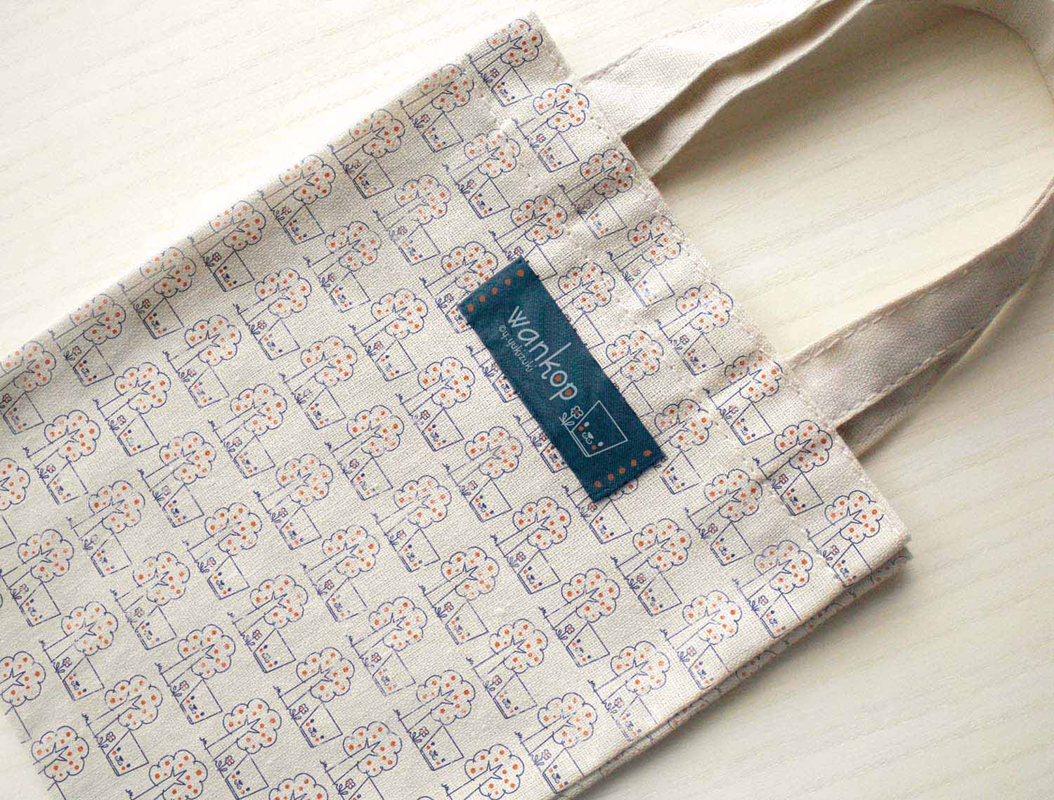 わんこッぷミニバッグ紺タグ